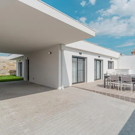 Patricia Holiday home Santa Barbara (Lisbon)